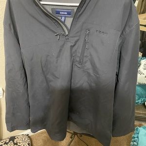 Izod men’s pullover